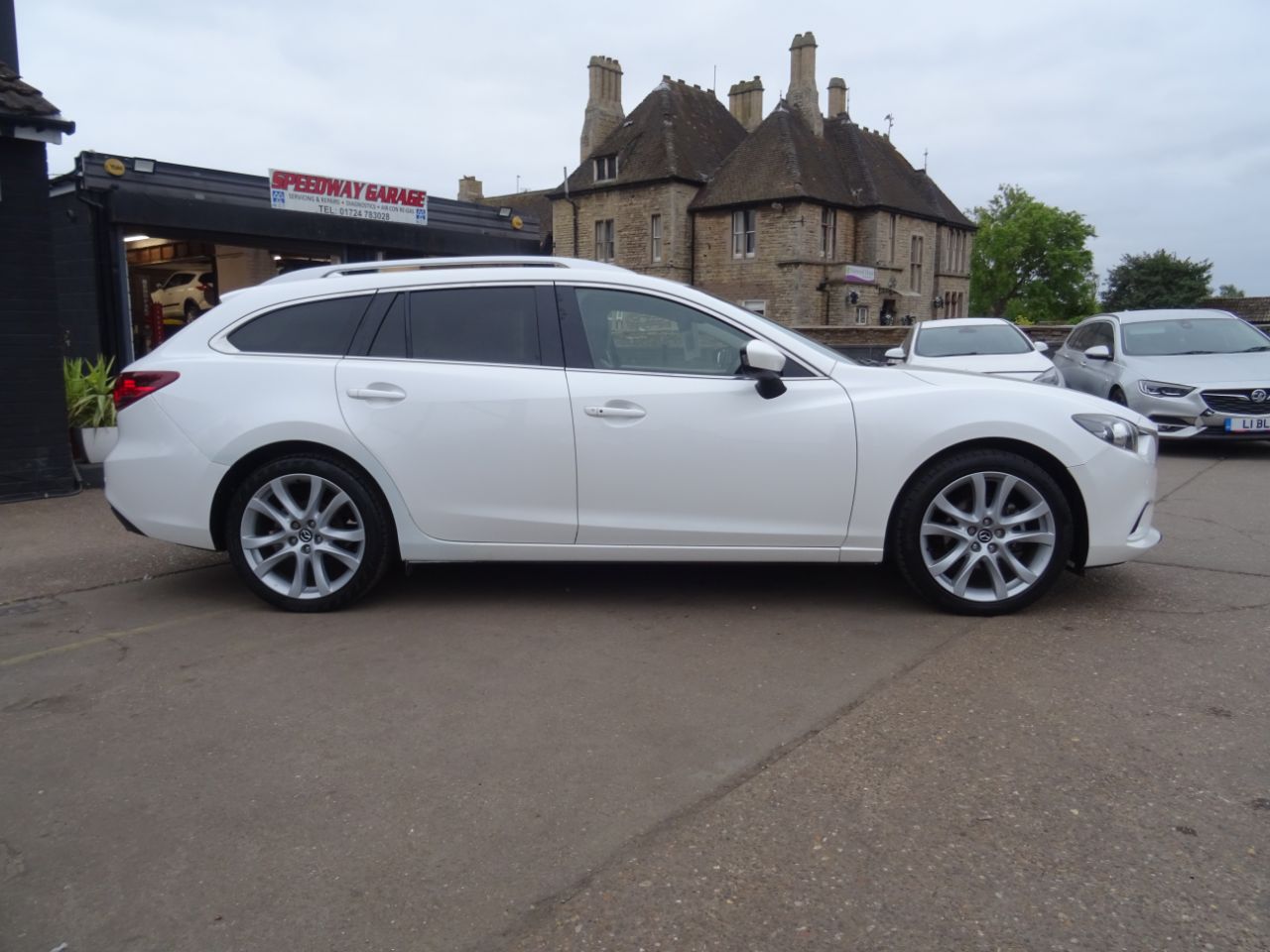 Mazda 6