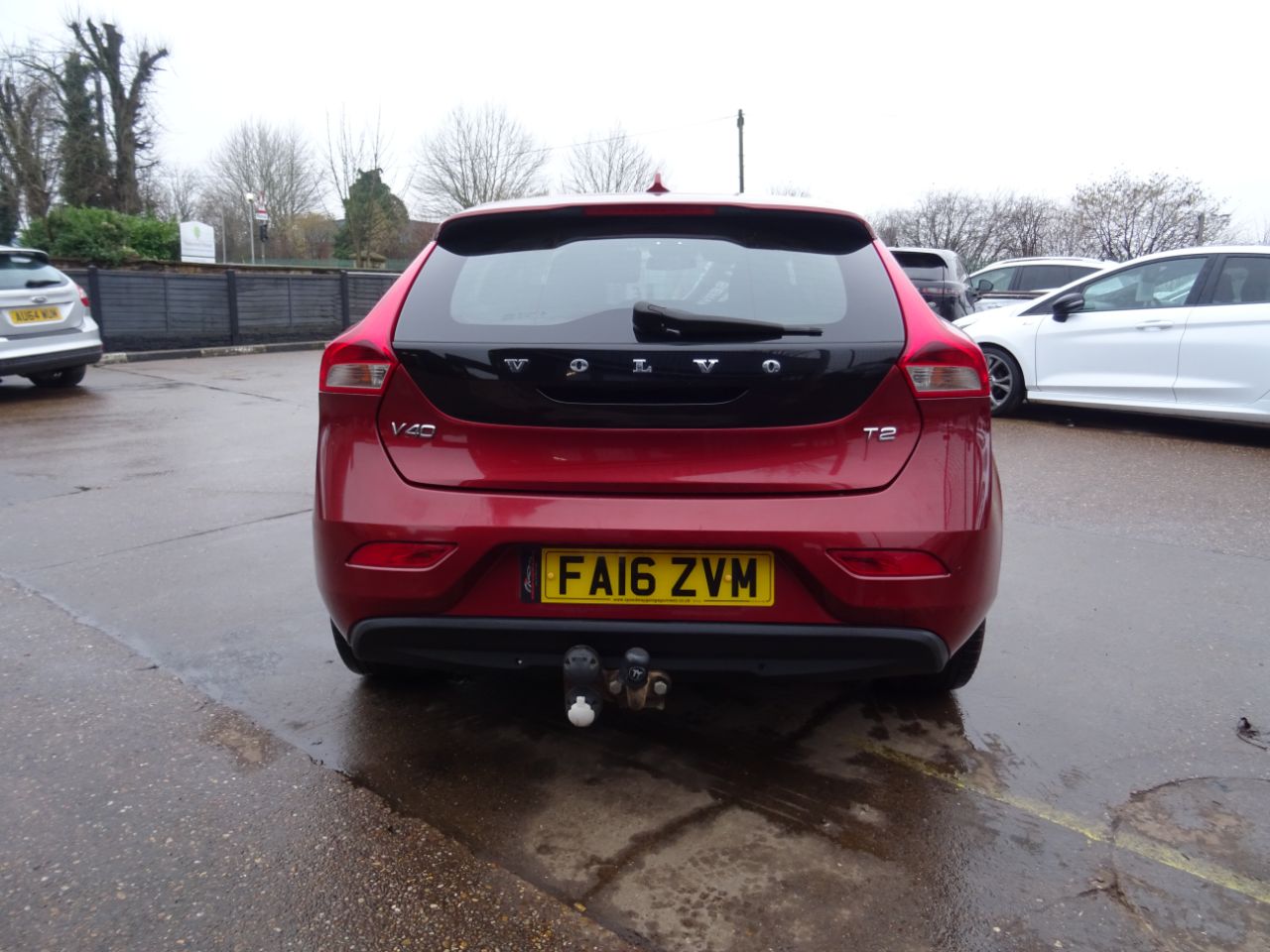 Volvo V40