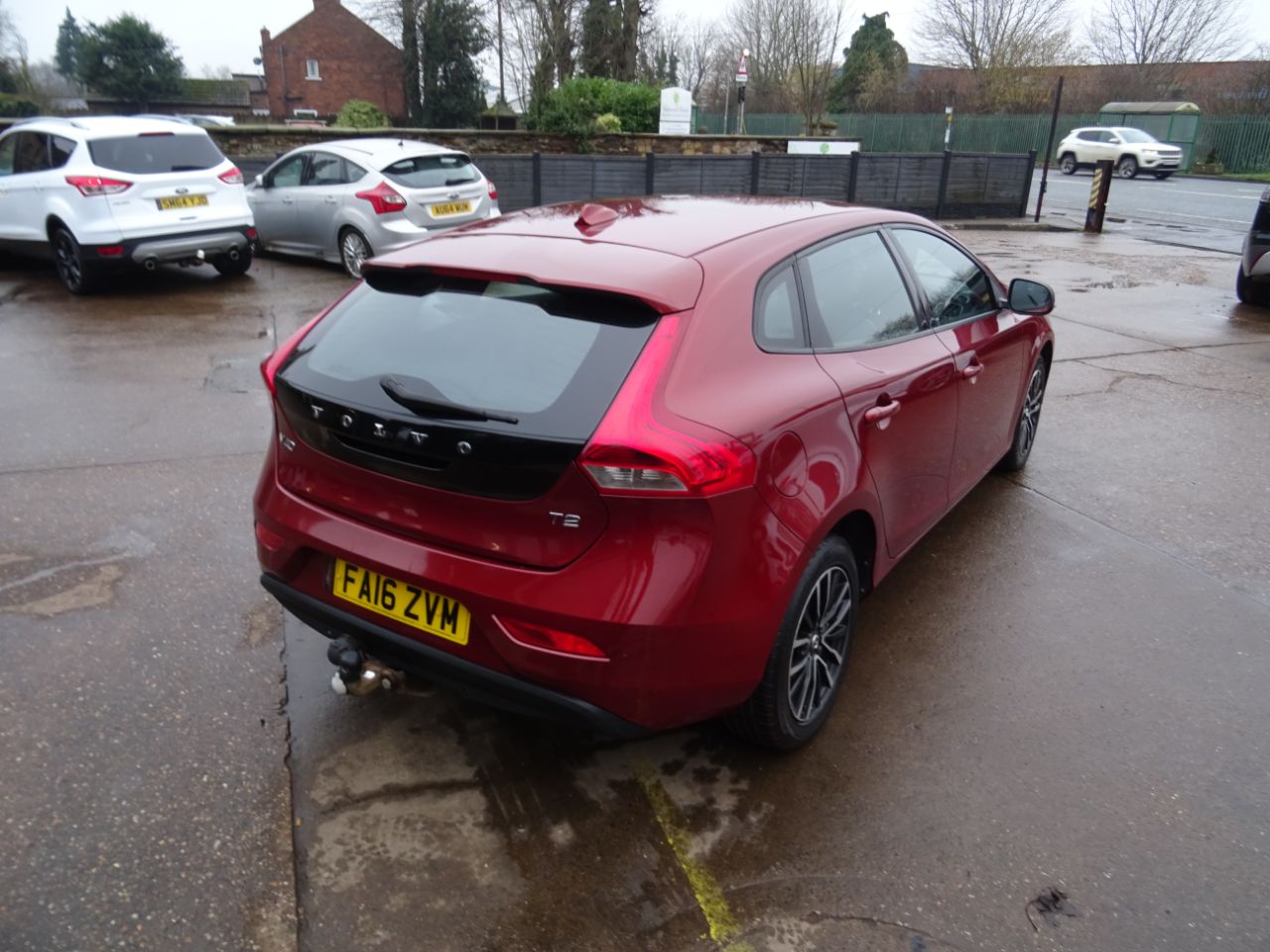 Volvo V40