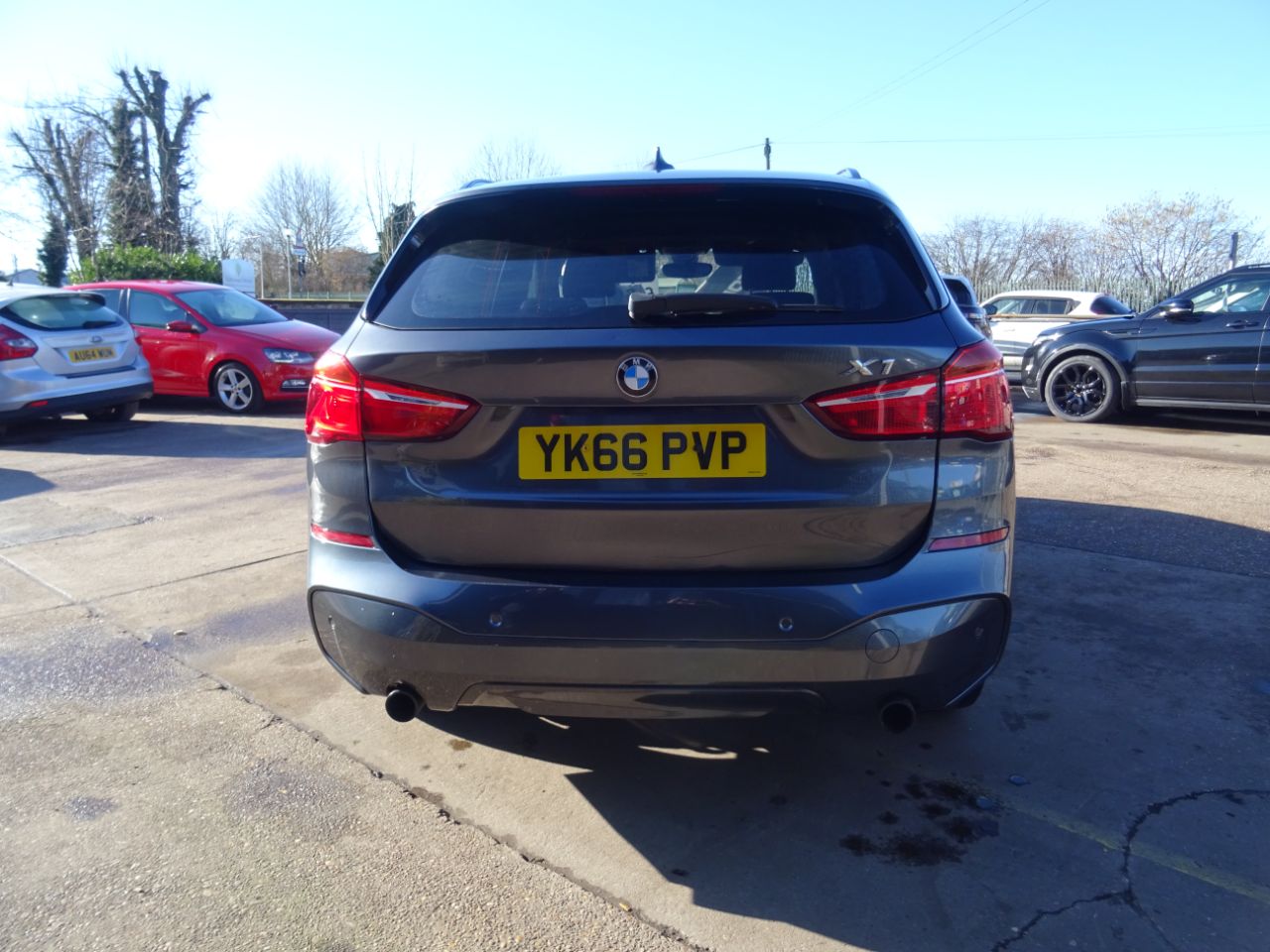 BMW X1