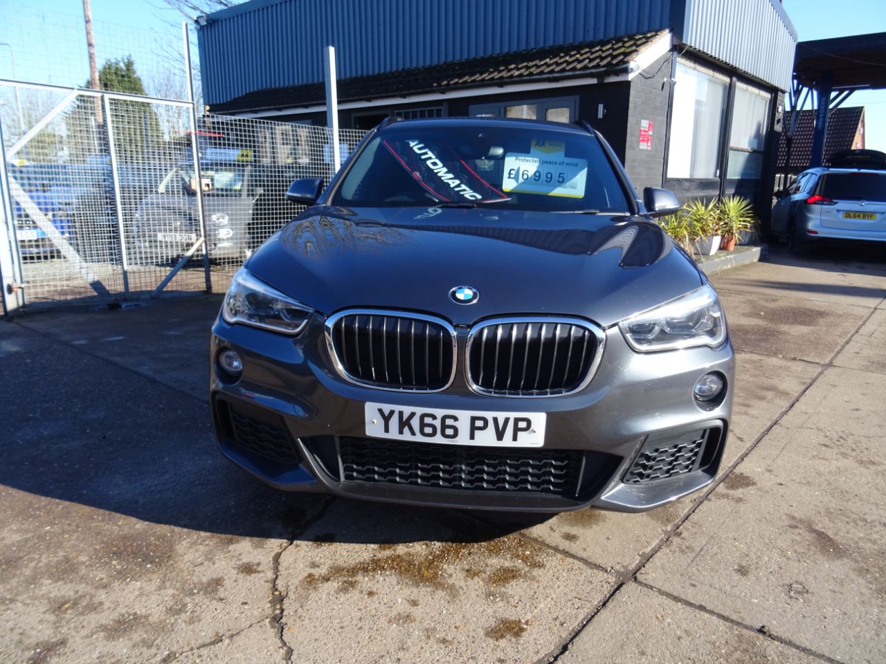 BMW X1
