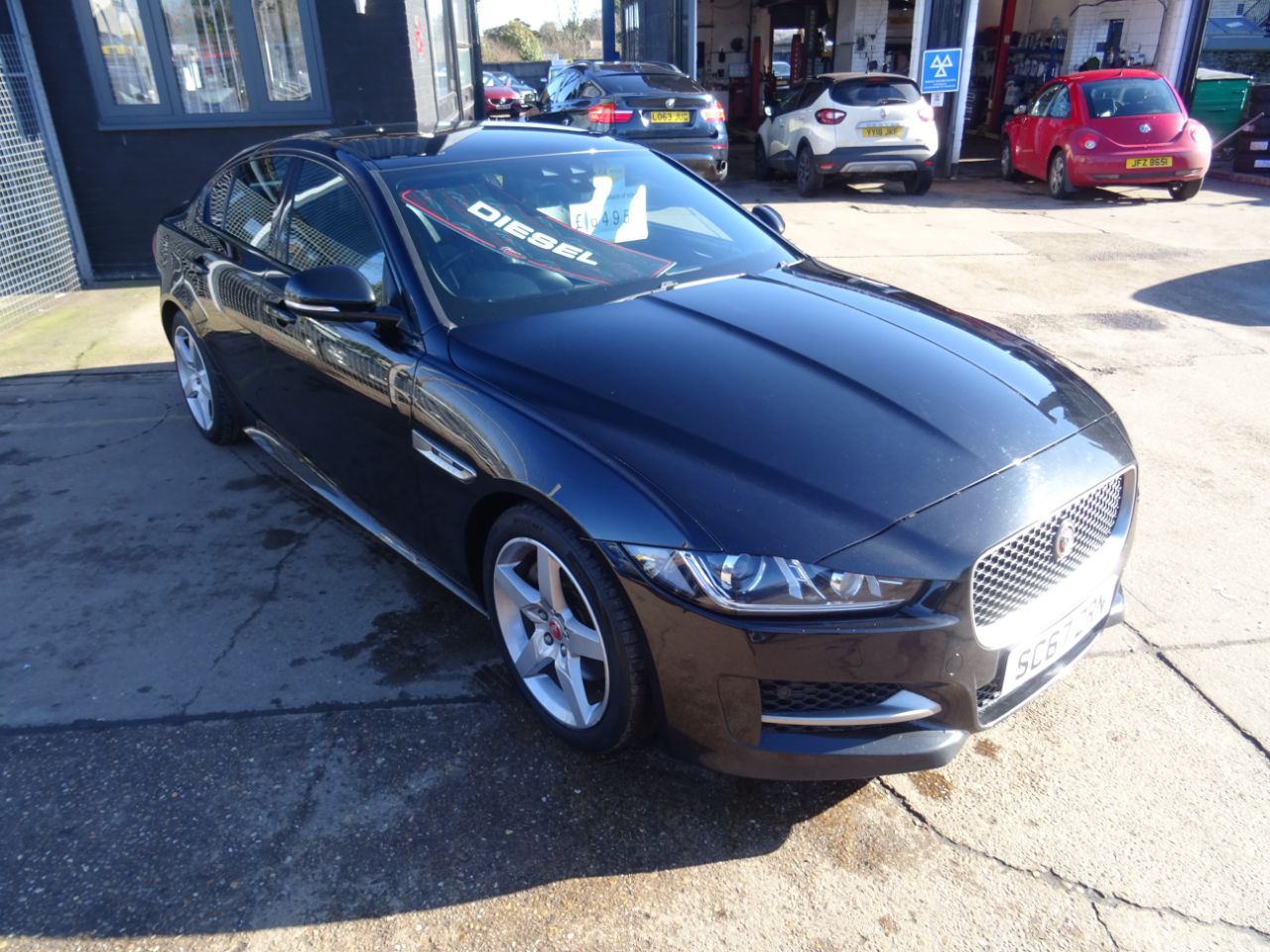 Jaguar XE