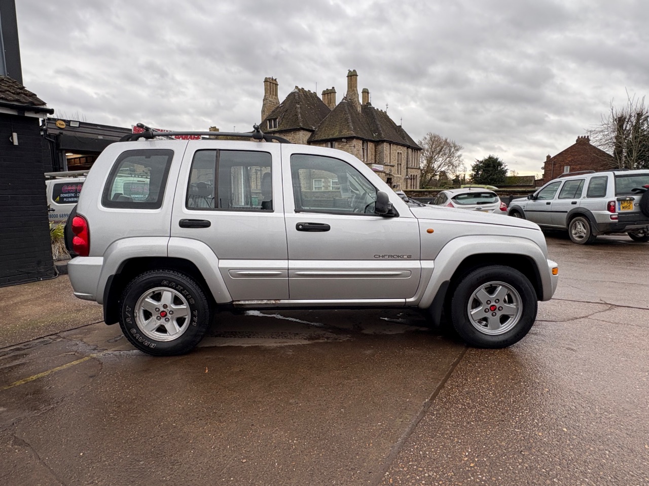 Jeep Cherokee