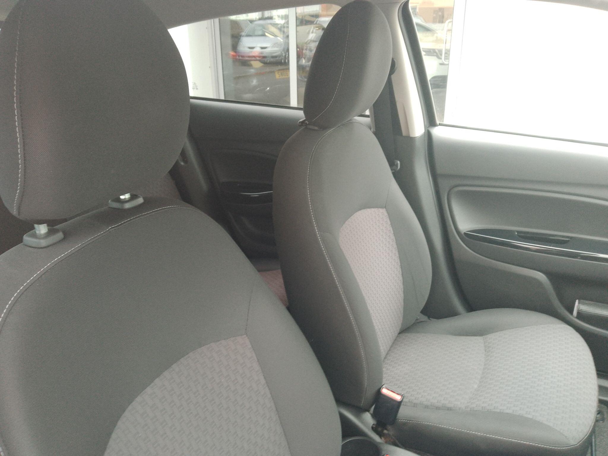 Mitsubishi Mirage