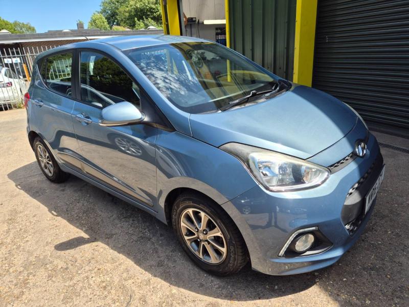 Hyundai i10