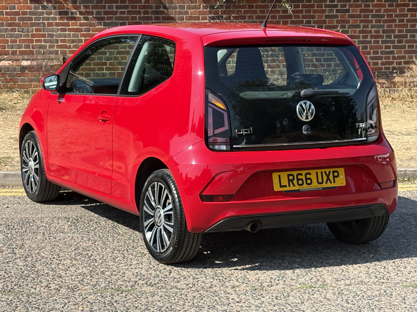 Volkswagen Up