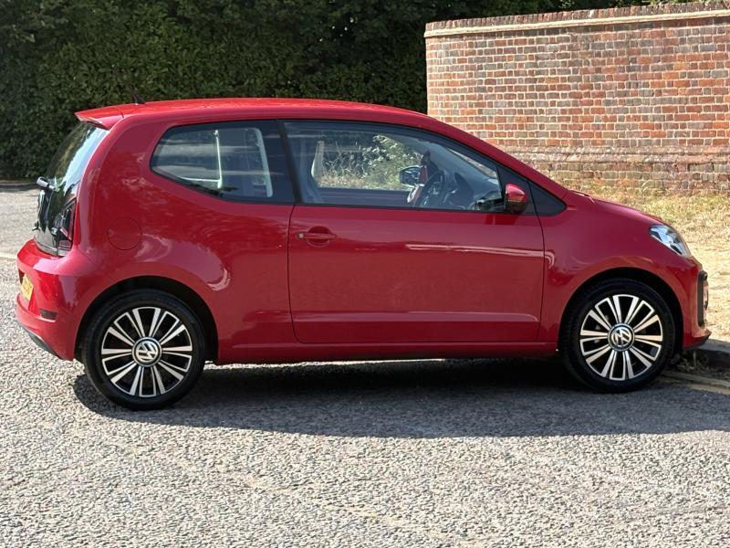 Volkswagen Up