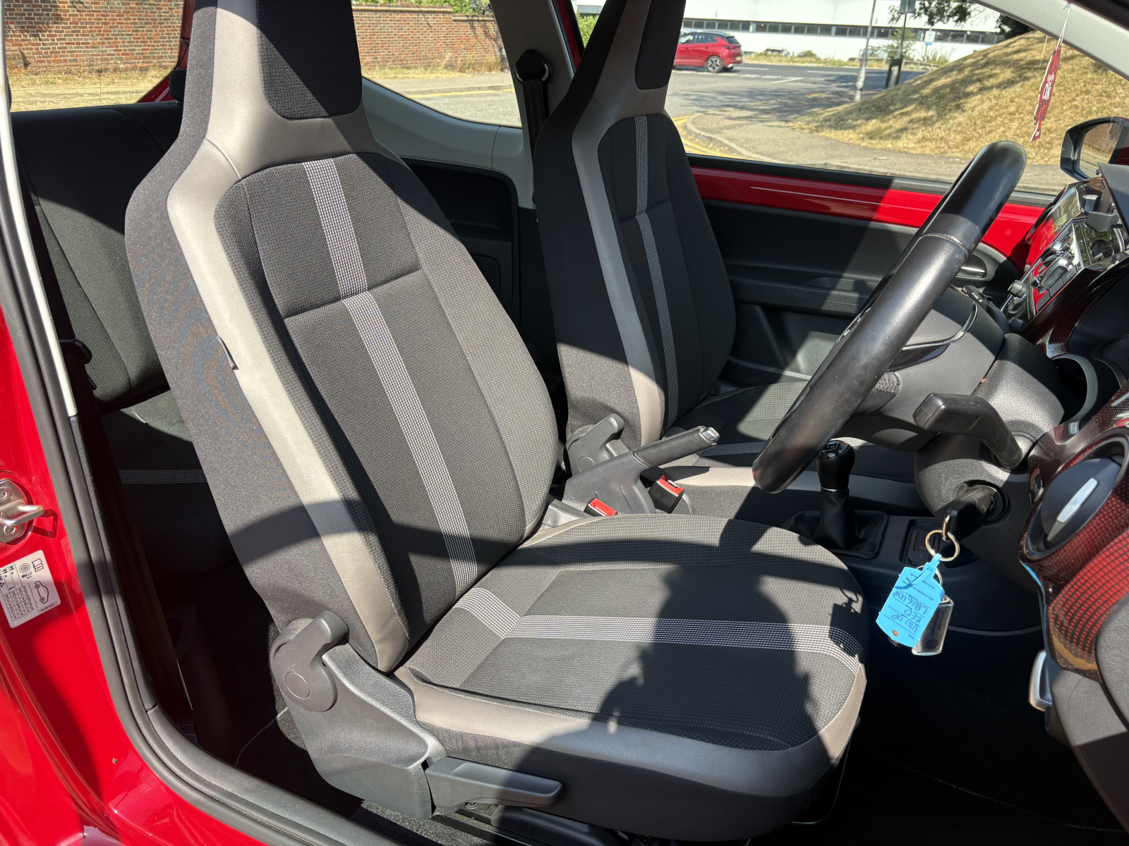Volkswagen Up
