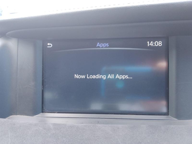 Infiniti Q30