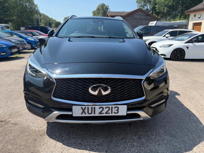 Infiniti Qx30