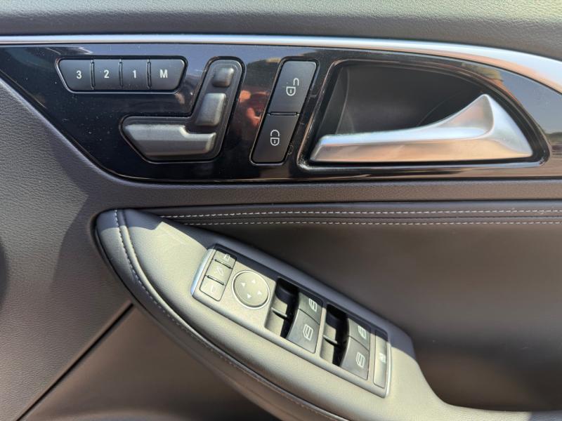 Infiniti Qx30