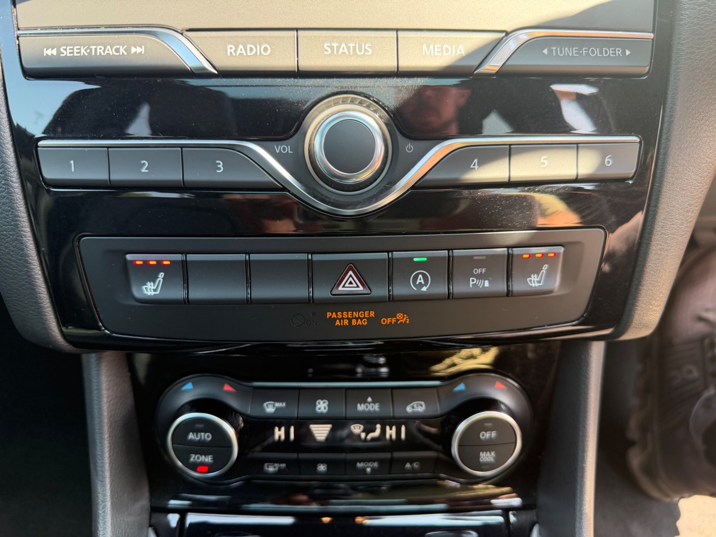 Infiniti Qx30