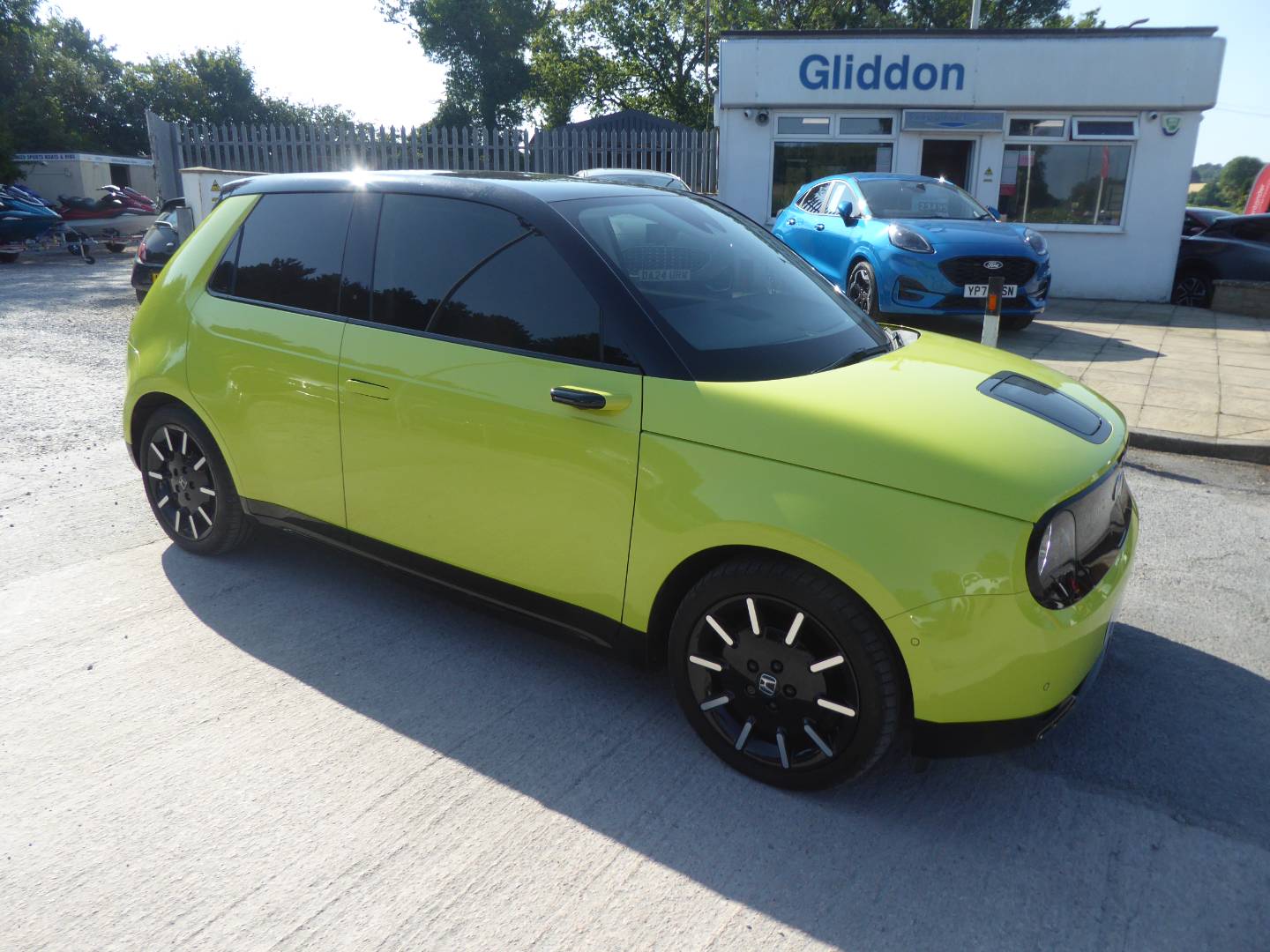 Honda Honda E