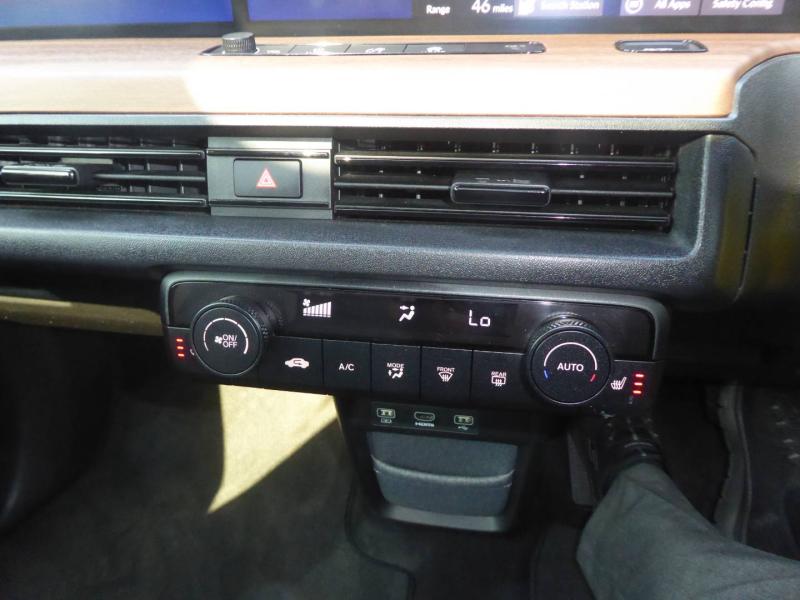 Honda Honda E