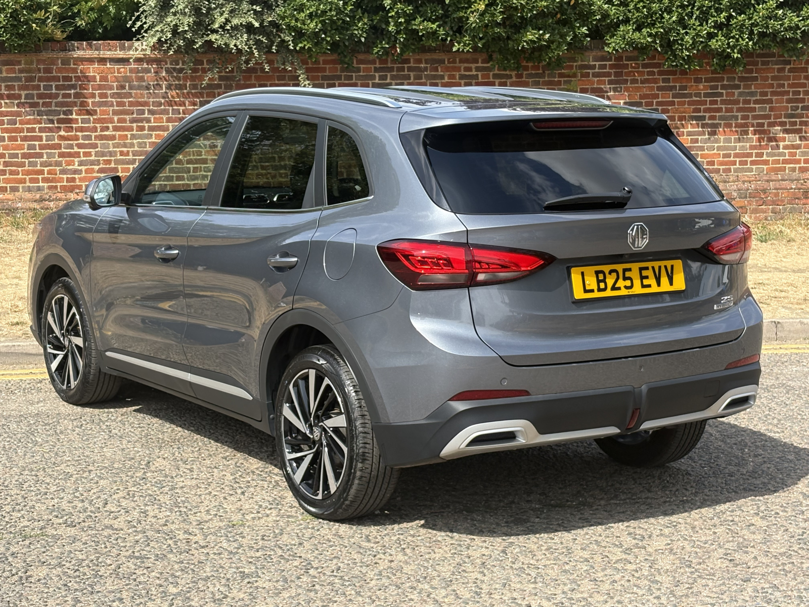 MG Motor UK ZS