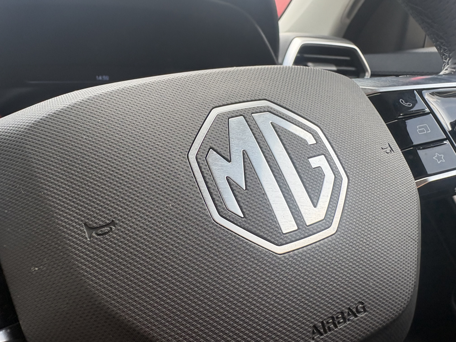 MG Motor UK ZS