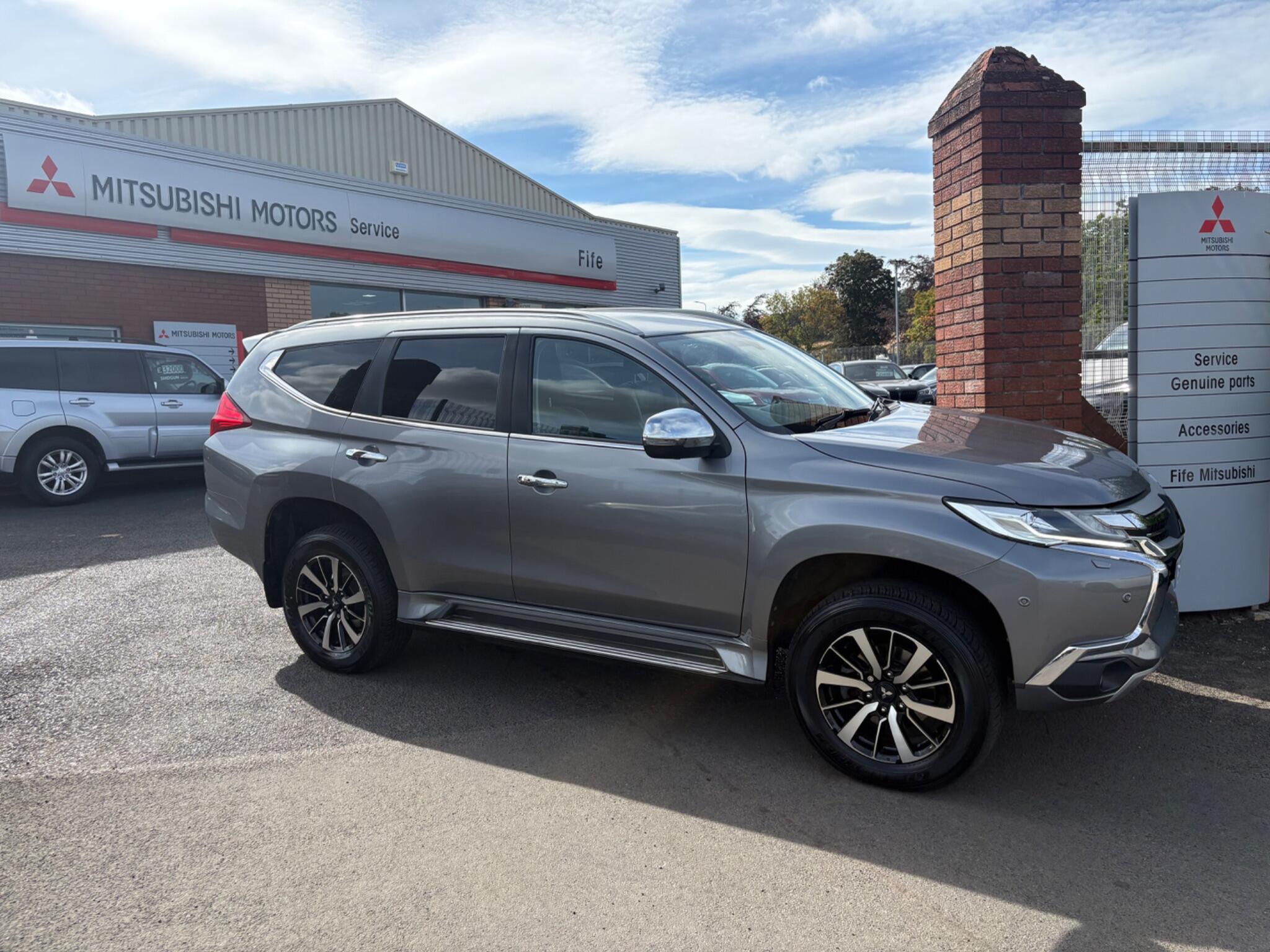 Mitsubishi Shogun Sport
