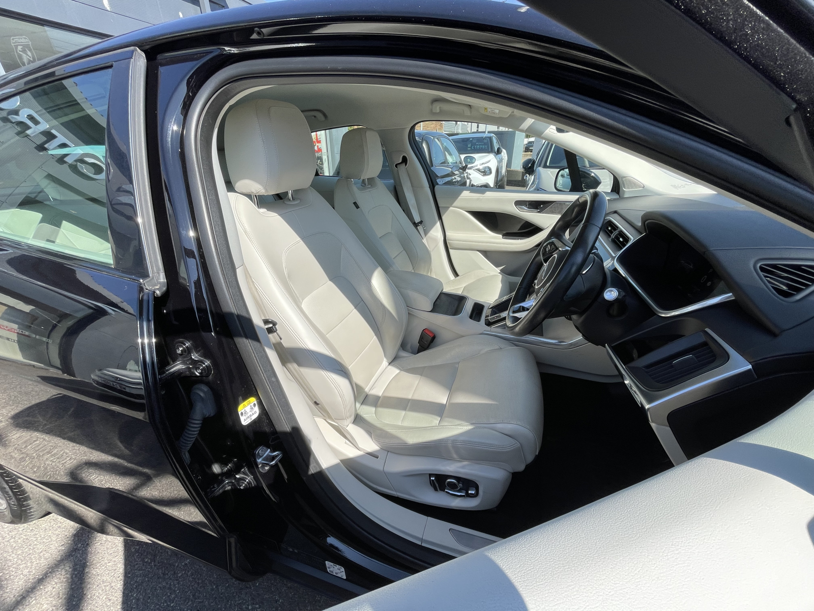 Jaguar I-Pace