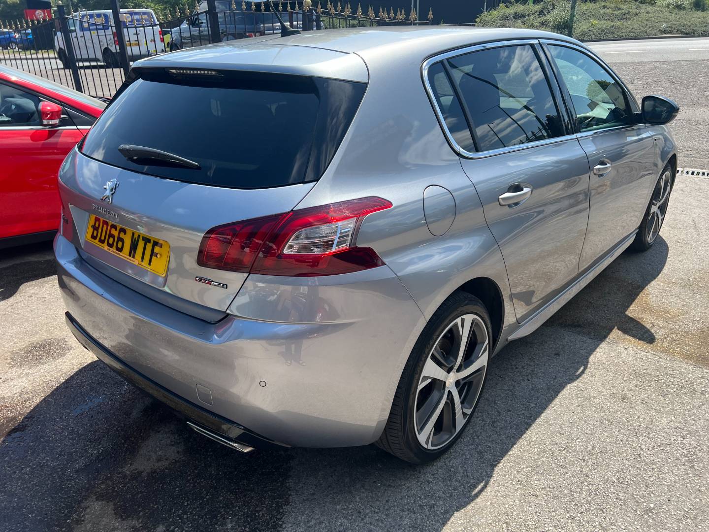 Peugeot 308