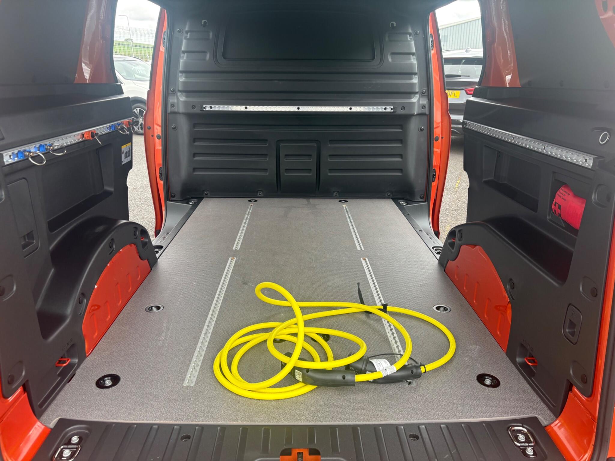 Volkswagen ID. Buzz Cargo