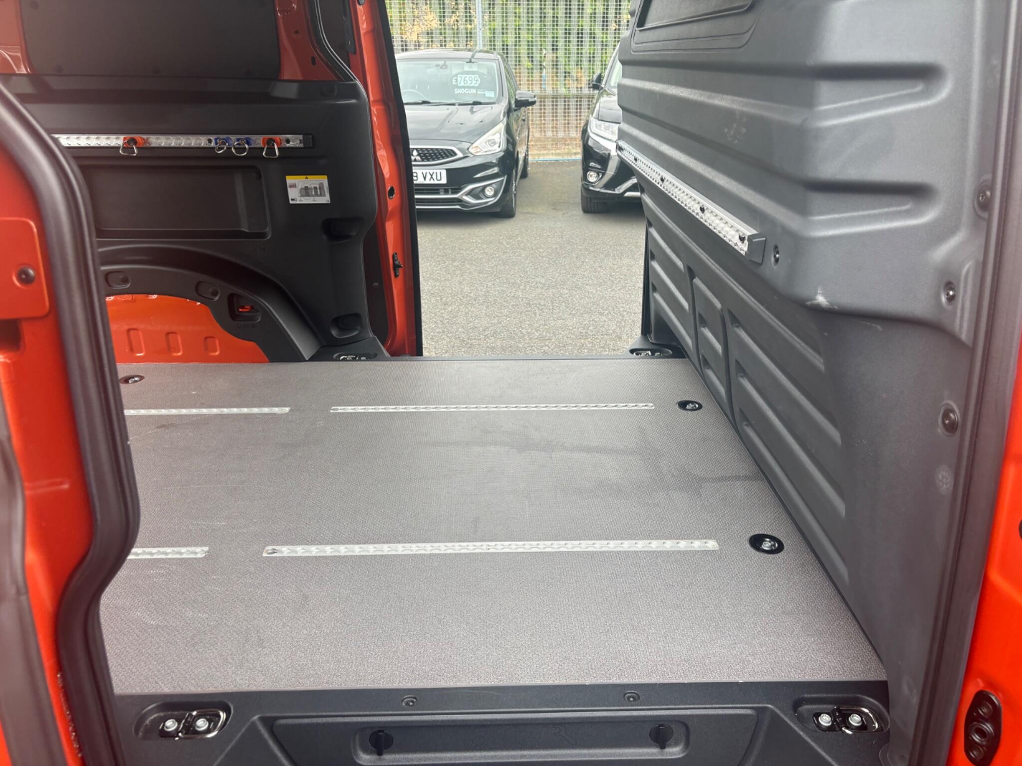 Volkswagen ID. Buzz Cargo