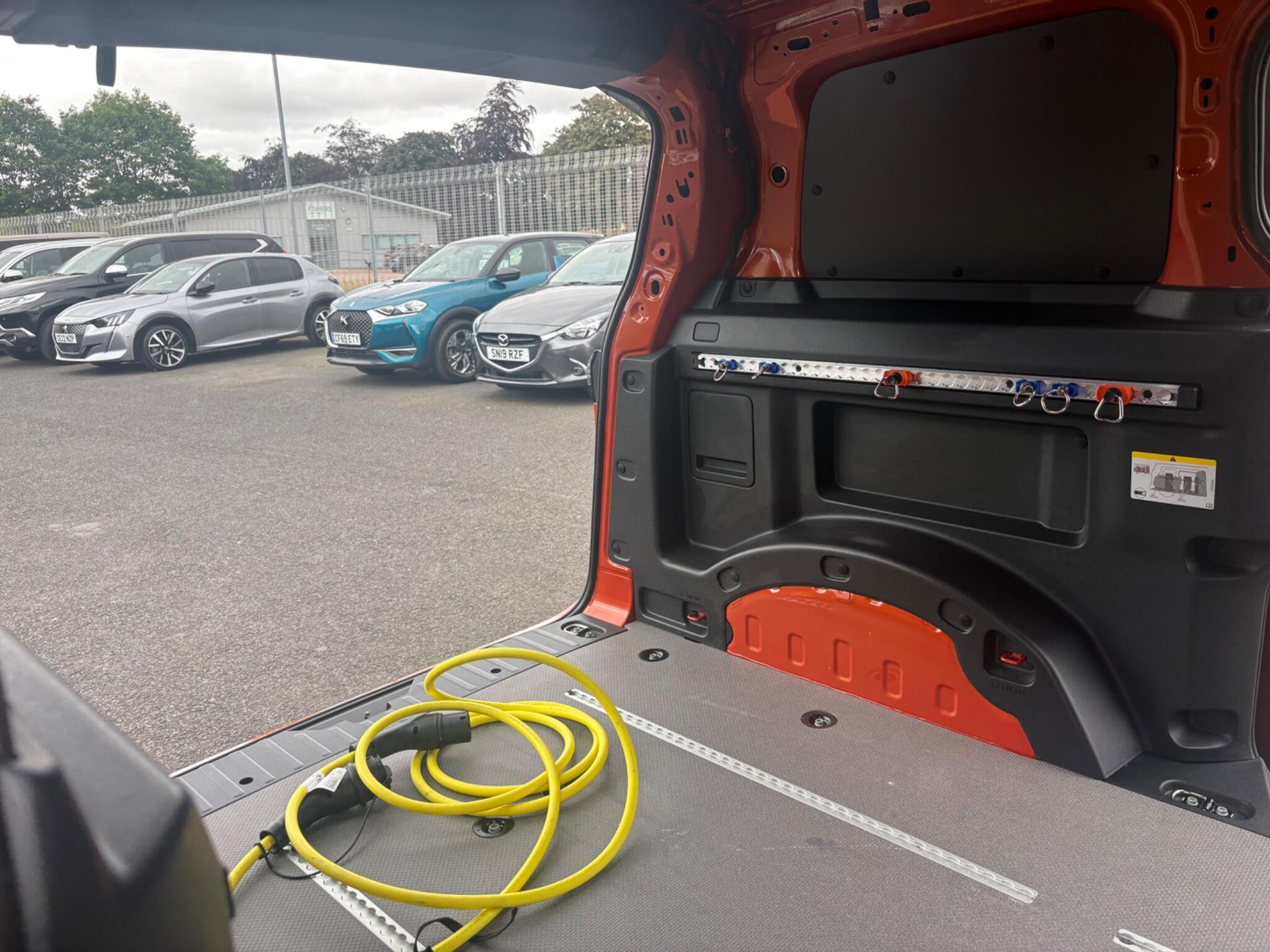Volkswagen ID. Buzz Cargo