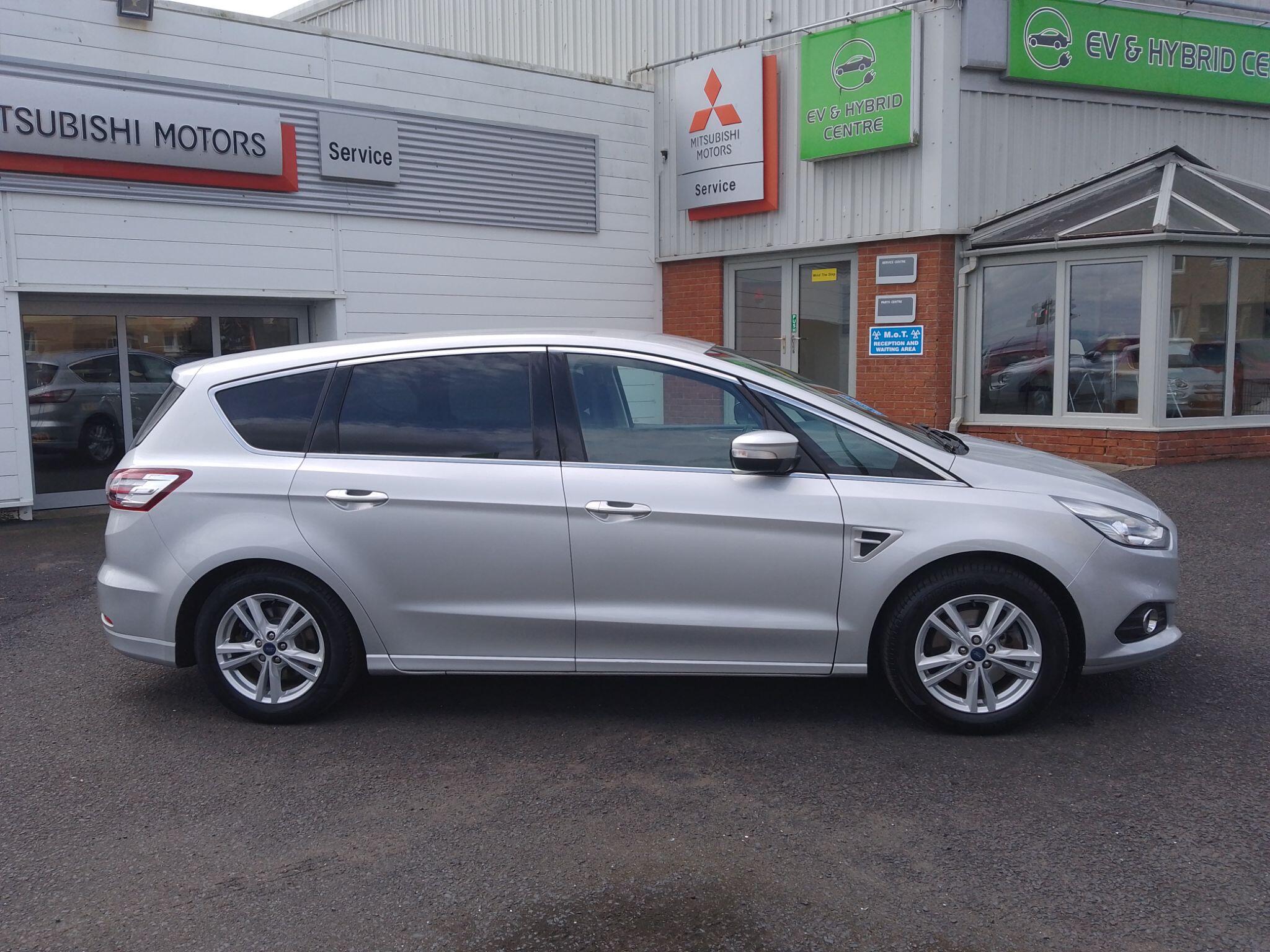 Ford S-MAX