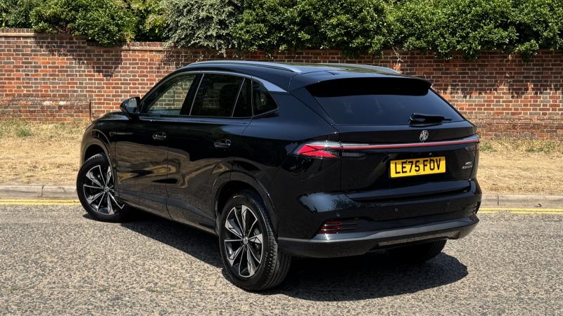 MG Motor UK HS
