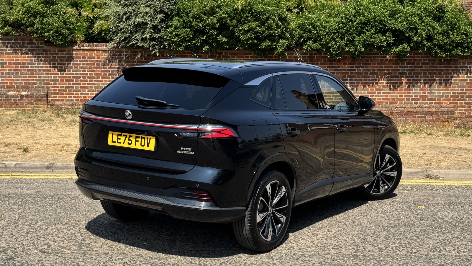 MG Motor UK HS