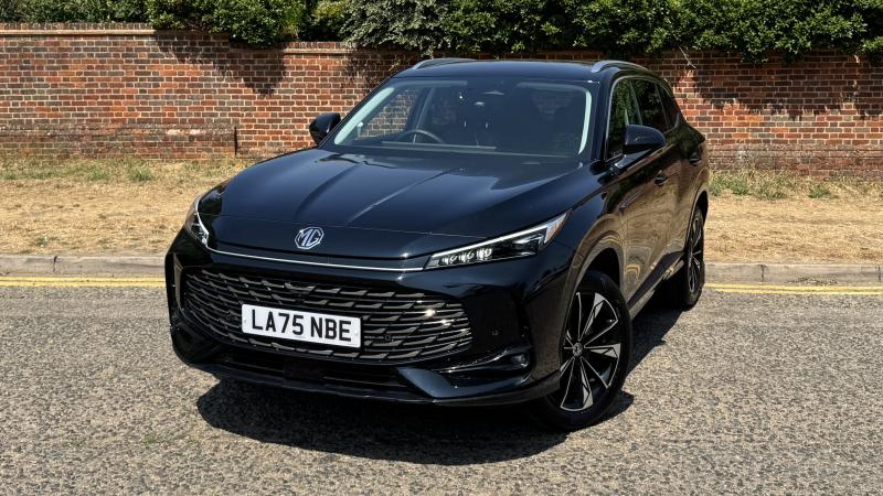 MG Motor UK HS