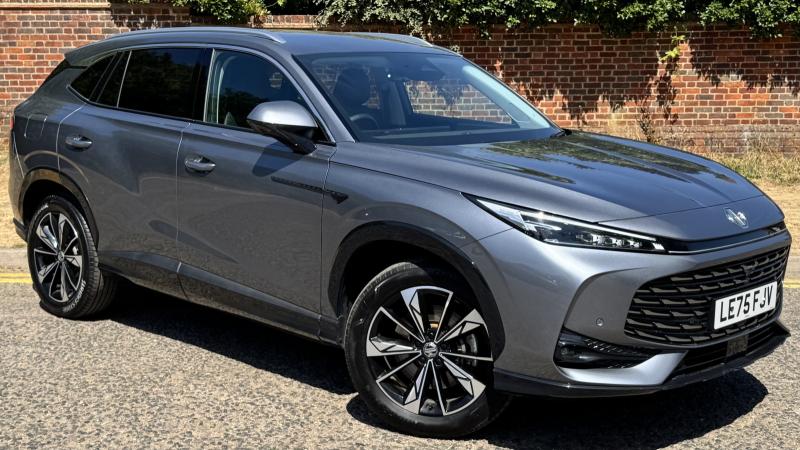 MG Motor UK HS