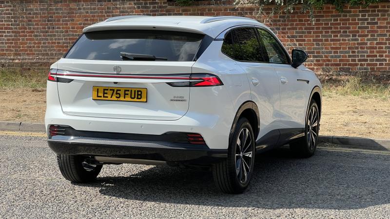 MG Motor UK HS