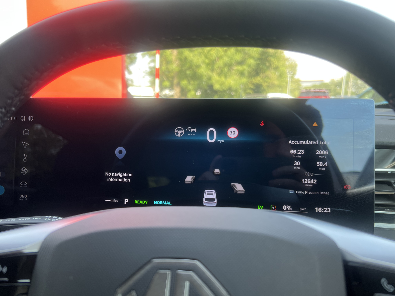 MG Motor UK HS