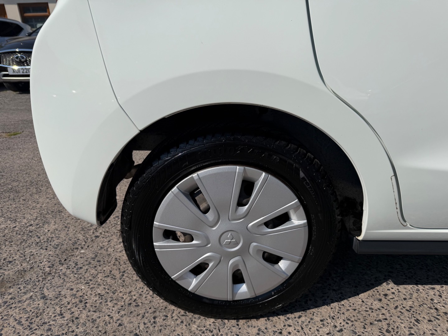Mitsubishi Mirage