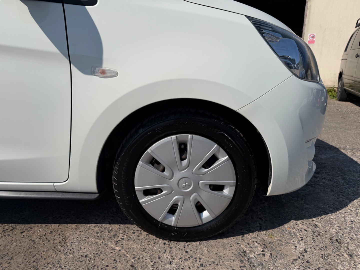 Mitsubishi Mirage