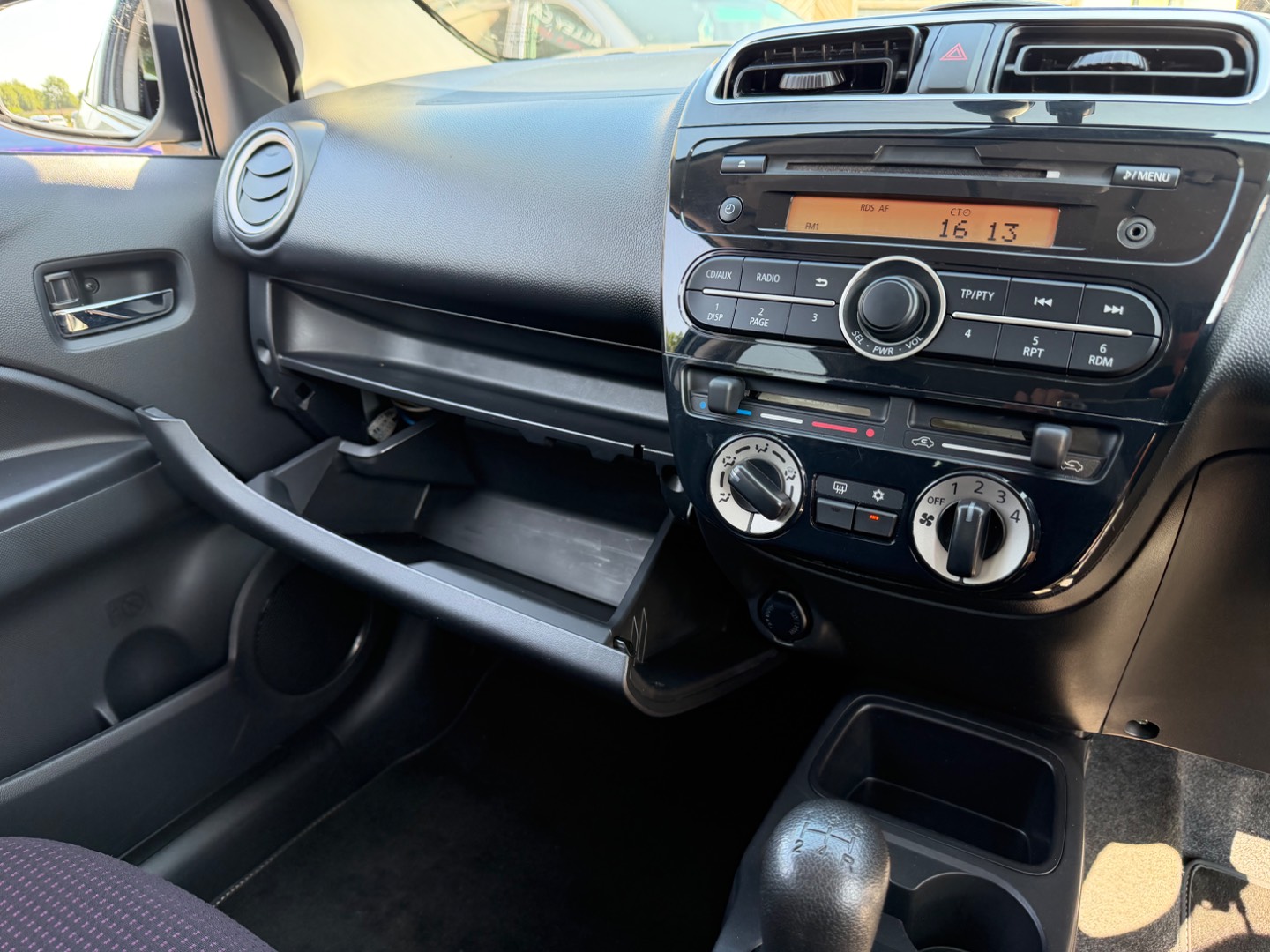 Mitsubishi Mirage
