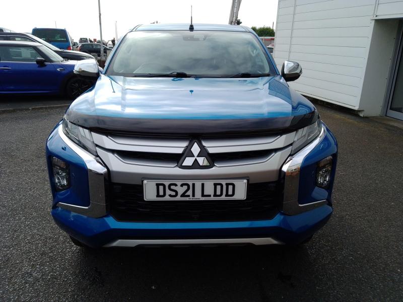 Mitsubishi L200
