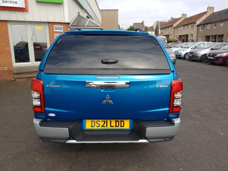 Mitsubishi L200