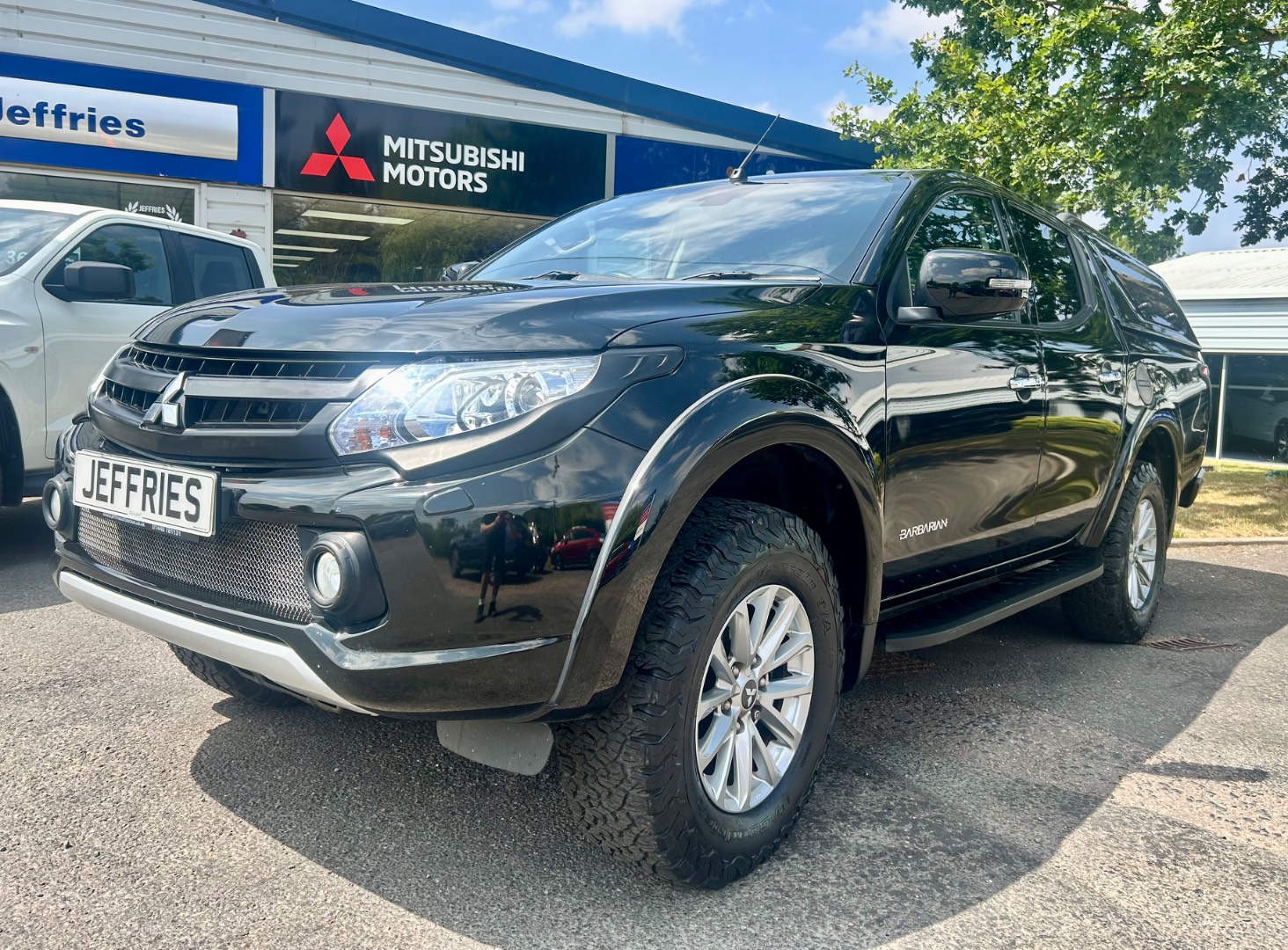 Mitsubishi L200