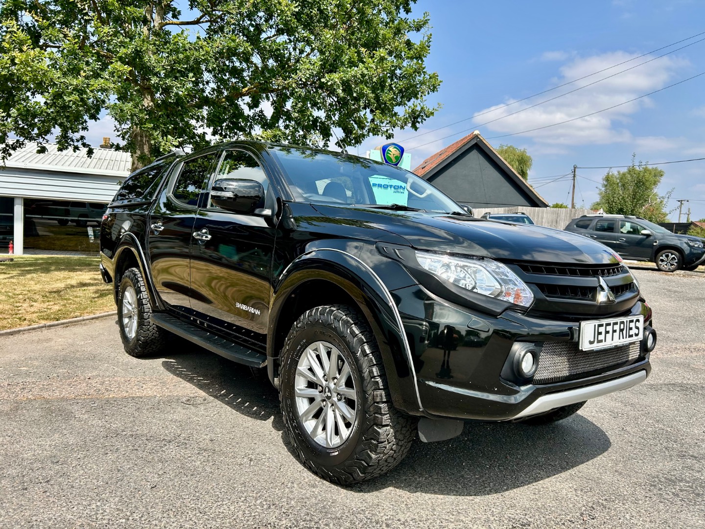 Mitsubishi L200