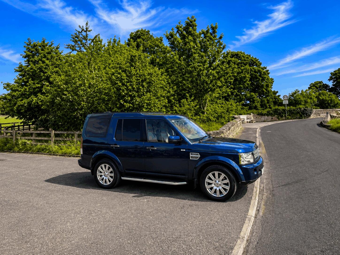 Land Rover Discovery 4