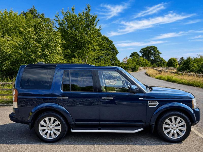 Land Rover Discovery 4