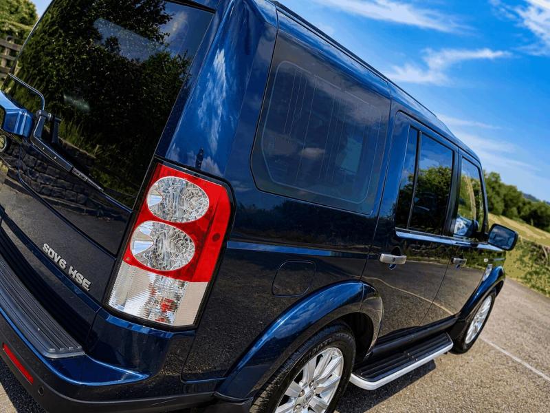 Land Rover Discovery 4