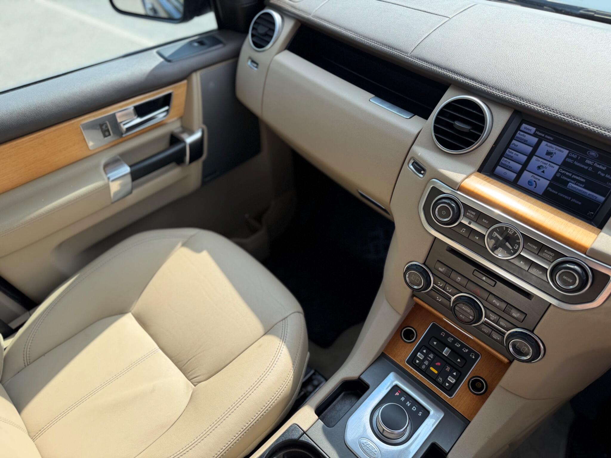 Land Rover Discovery 4