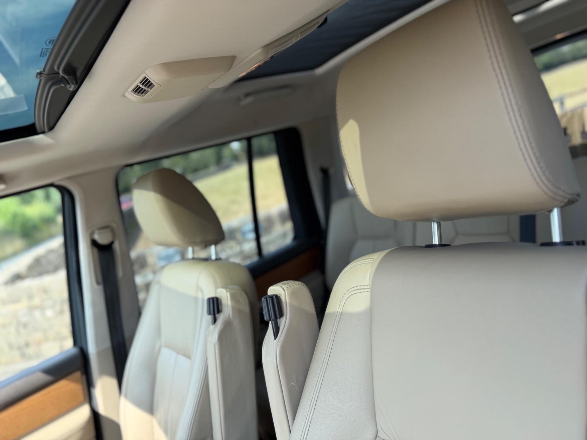 Land Rover Discovery 4