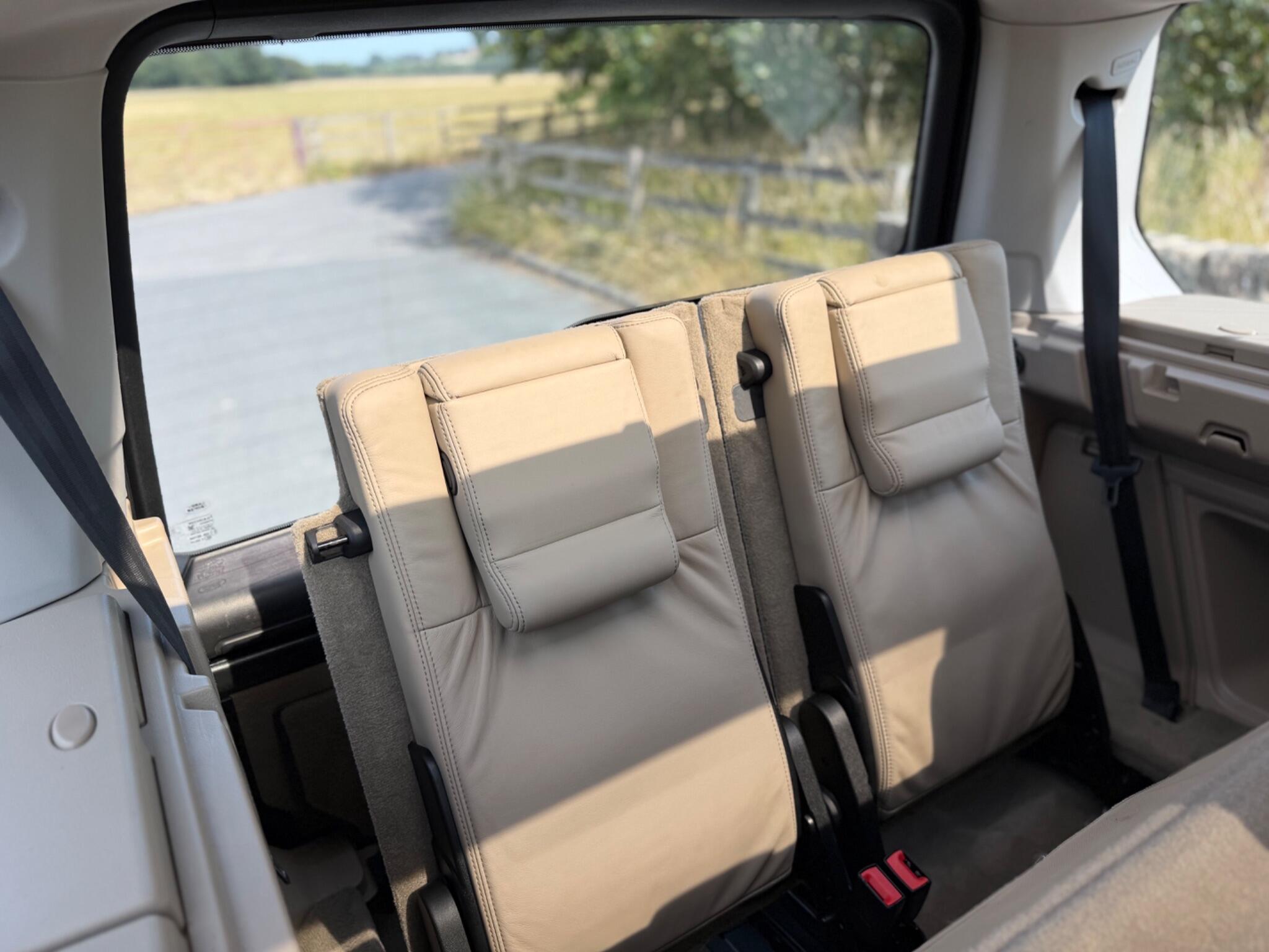 Land Rover Discovery 4