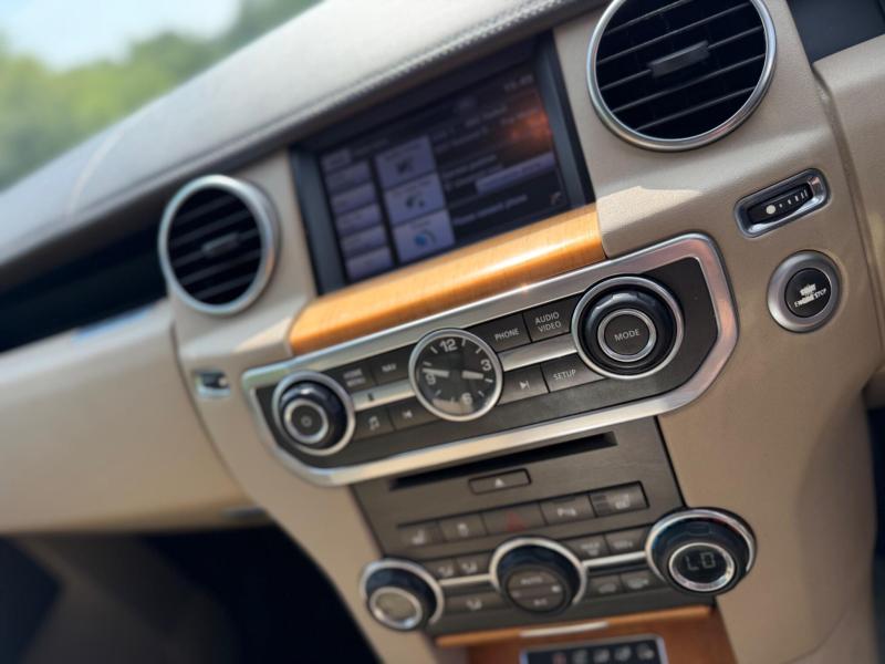Land Rover Discovery 4