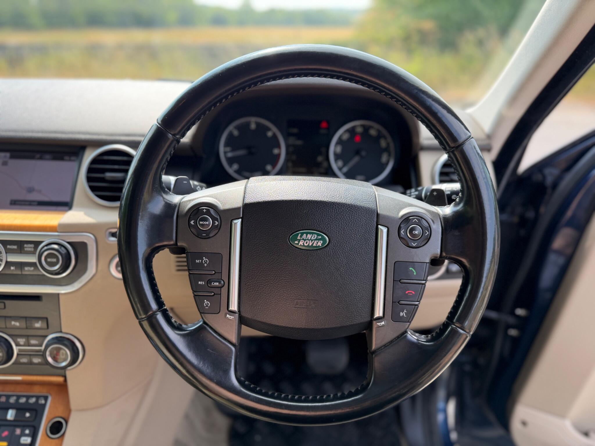Land Rover Discovery 4