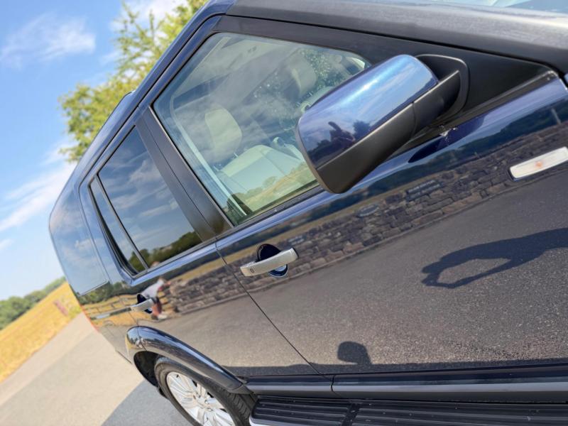 Land Rover Discovery 4