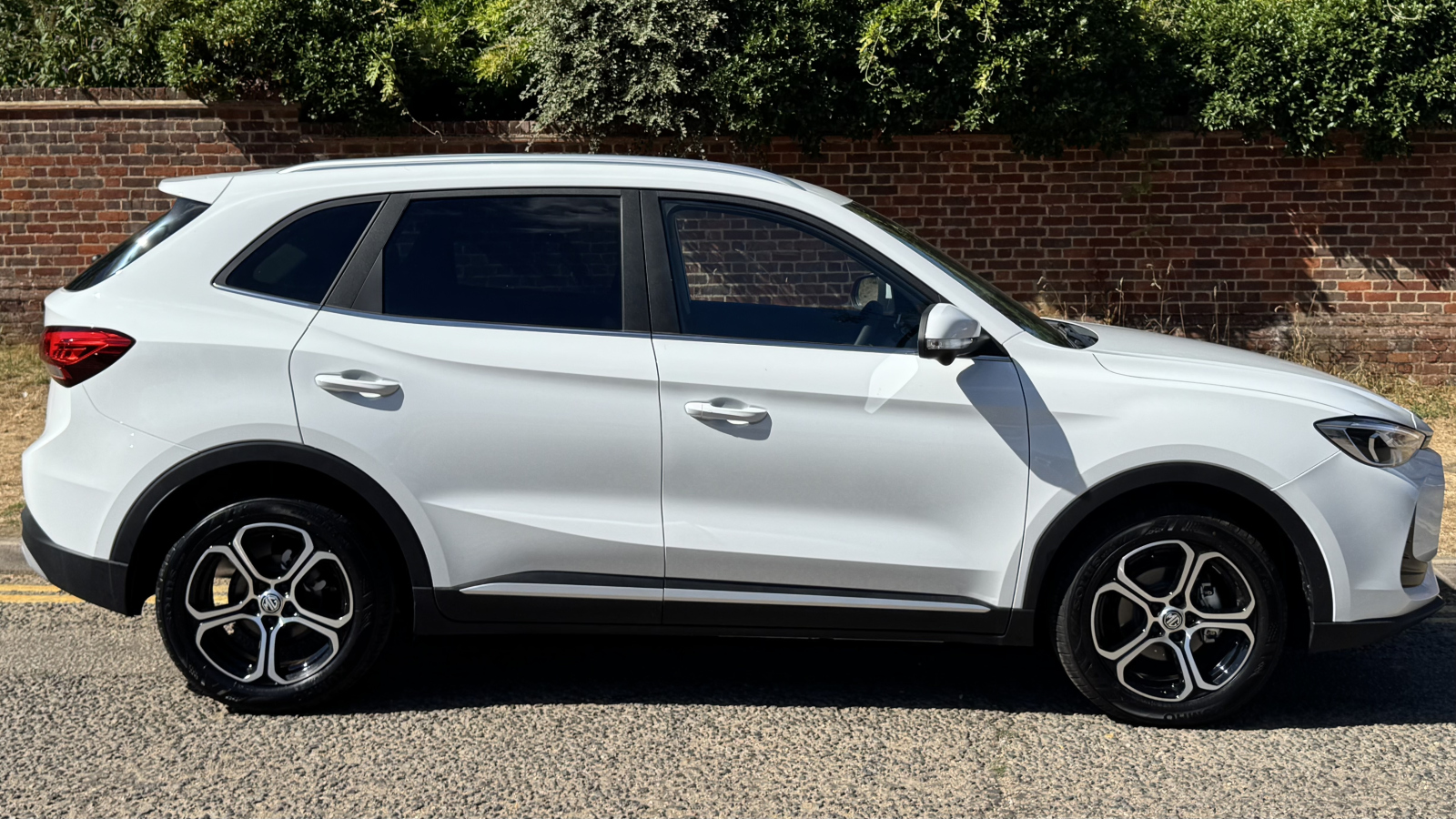 MG Motor UK ZS